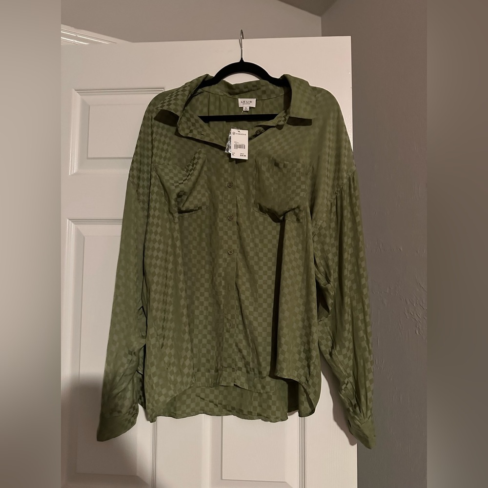 Versona green button down shirt